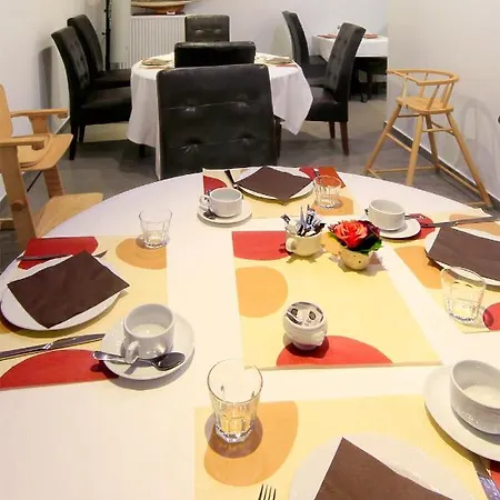 فندق De Hofkamers أوستيند