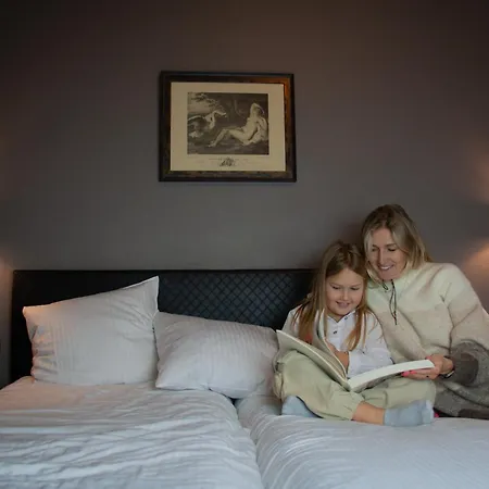 מלון De Hofkamers אוסטנדה