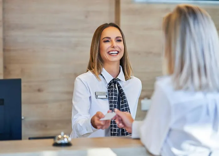 德霍克美思酒店 3* 奥斯滕德