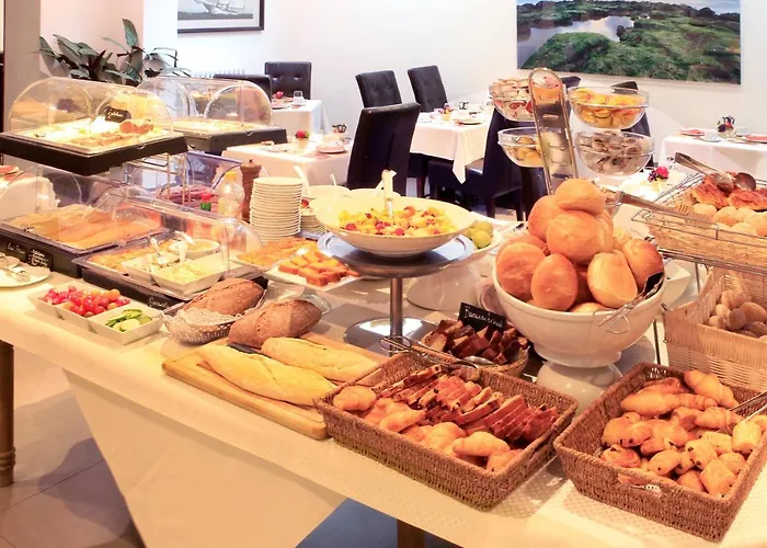 德霍克美思酒店 3*